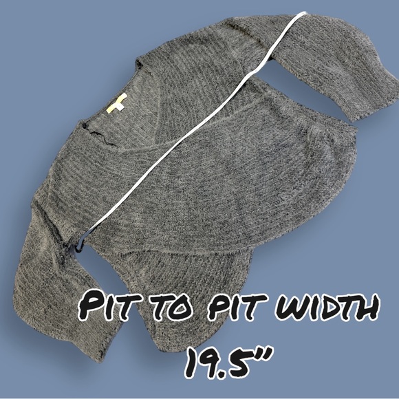 ⭐️HP!⭐️ EUC Urban Outfitters Cross Body Fuzzy Ribbed Sweater in Grey. Size Small - Picture 6 of 13